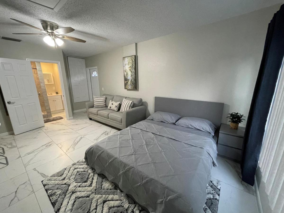 Adorable Suite In Tampa. Екстериор снимка