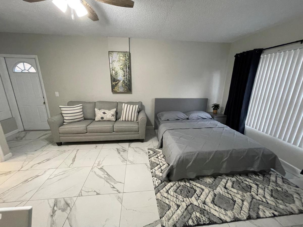 Adorable Suite In Tampa. Екстериор снимка