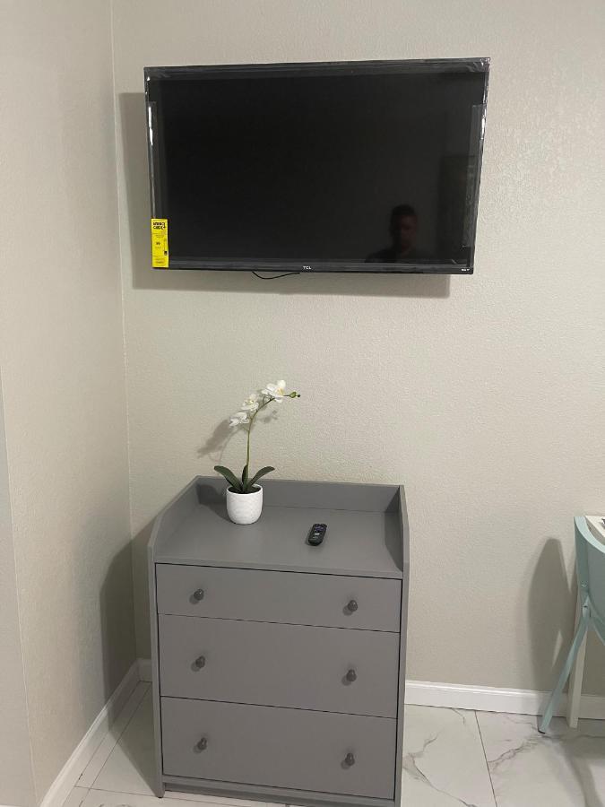 Adorable Suite In Tampa. Екстериор снимка